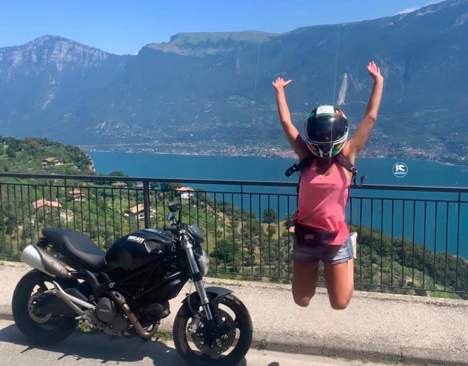 chiara_ragazze_in_moto