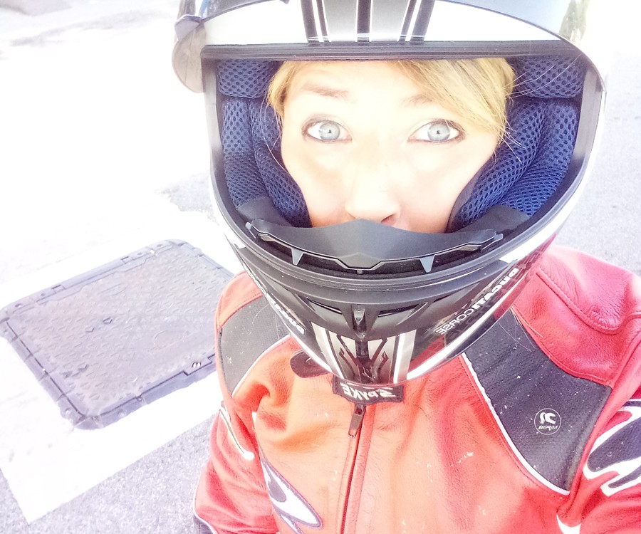 lisa_ragazze_in_moto