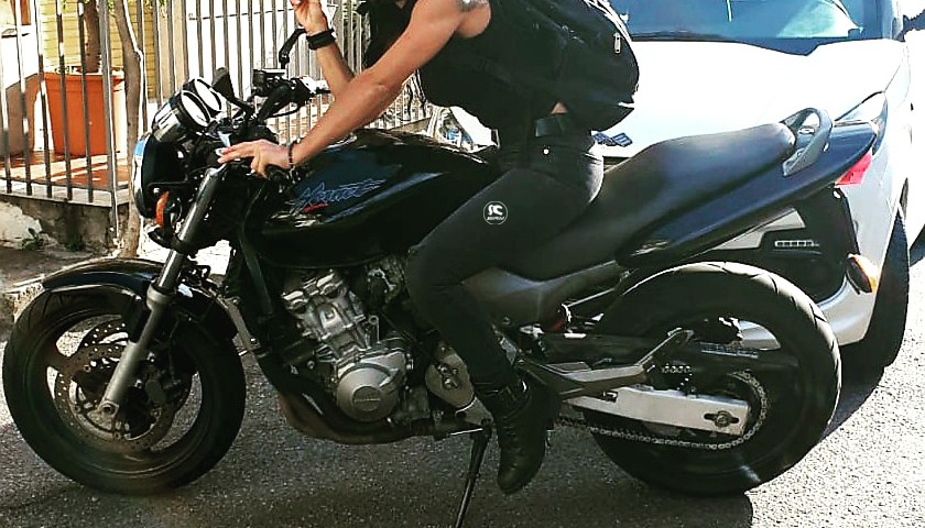 marika_ragazze_in_moto