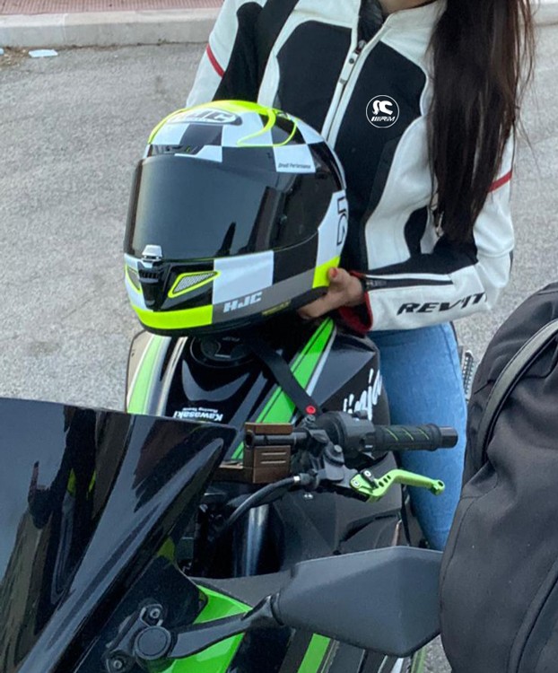 alessia_ragazze_in_moto