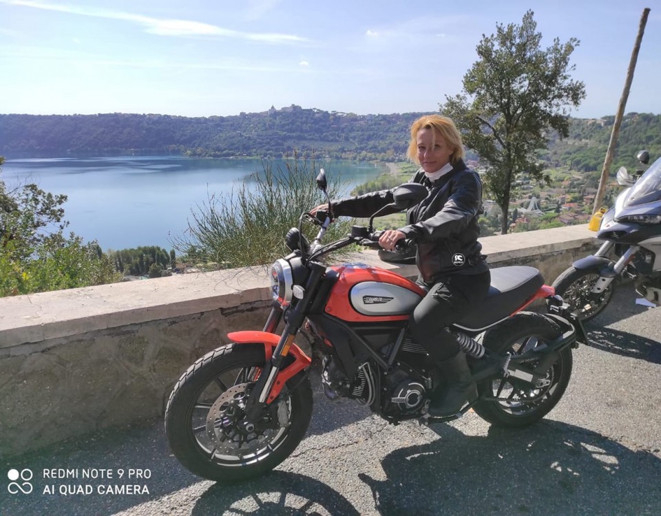 barbara_ragazze_in_moto