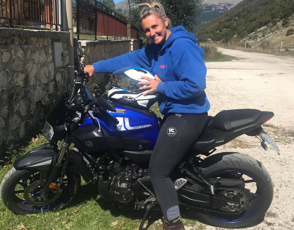 maria_vittoria_ragazze_in_moto