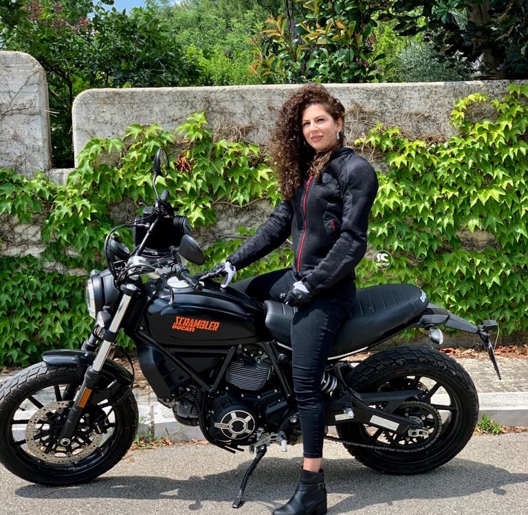 alessia_ragazze_in_moto