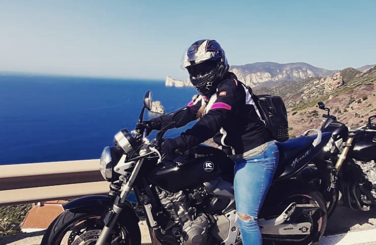 lucrezia_ragazze_in_moto