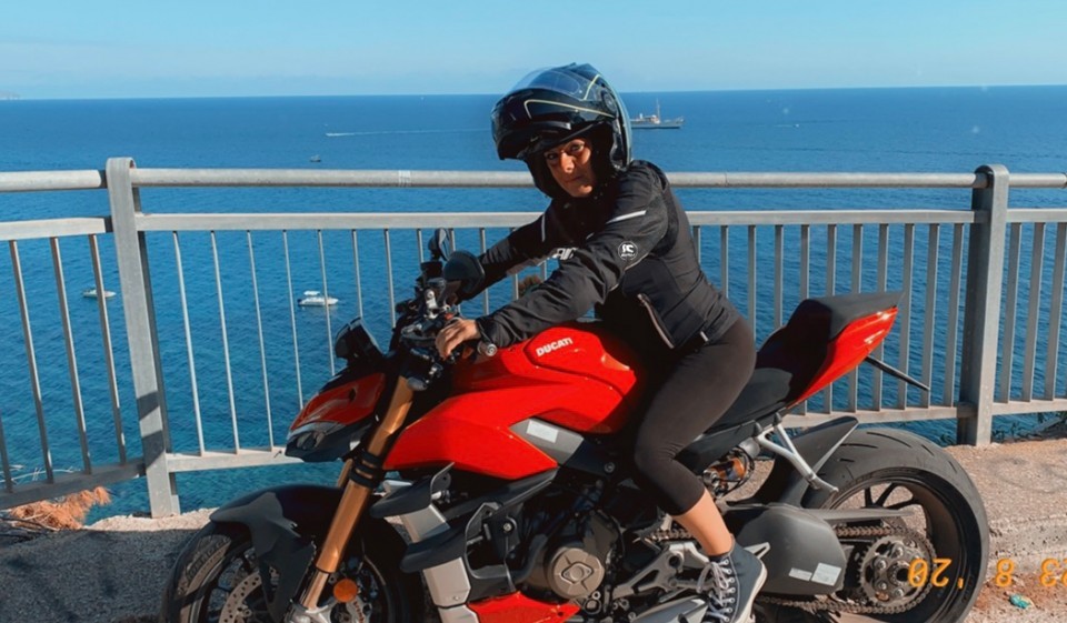 patrizia_ragazze_in_moto