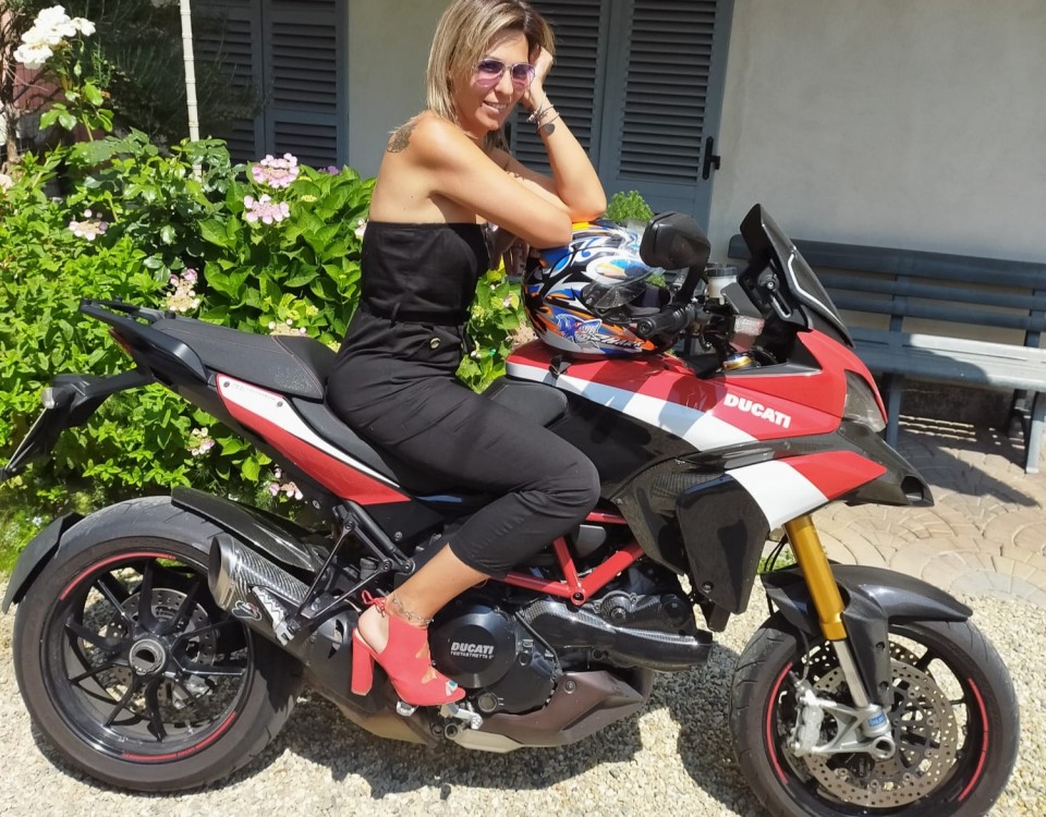 sonia_ragazze_in_moto