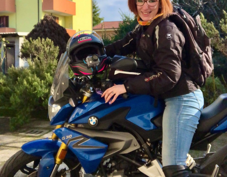 yuna_ragazze_in_moto