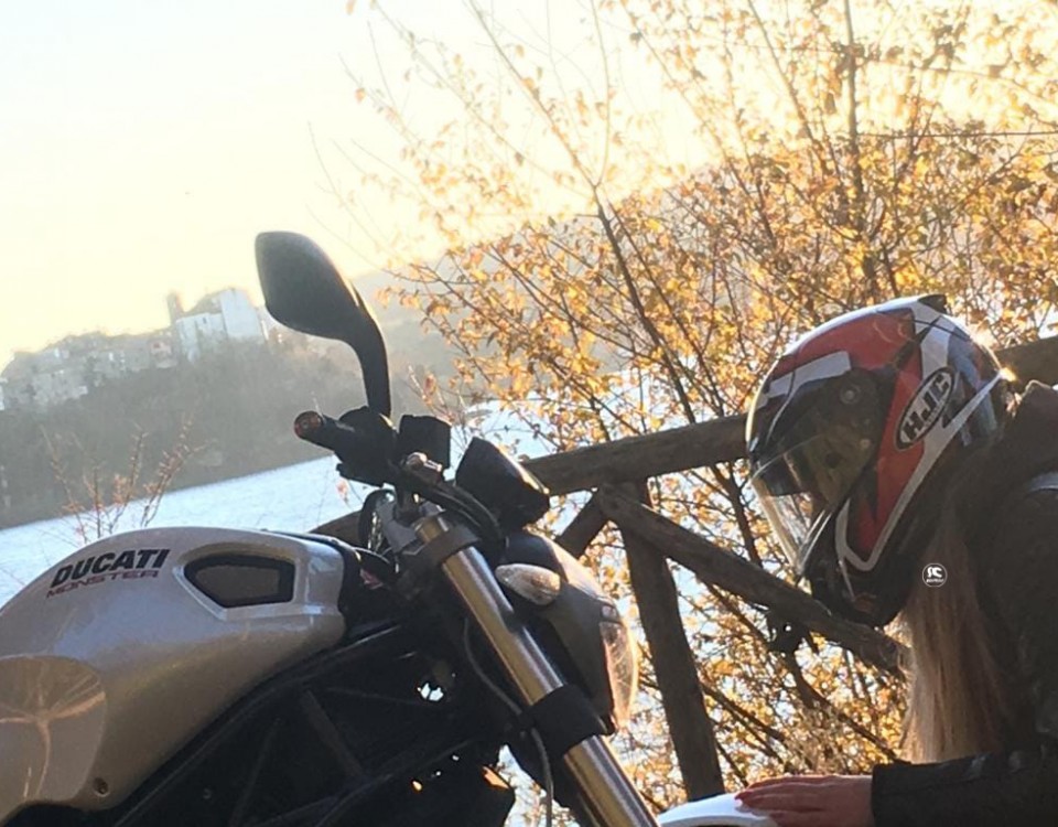 giada_ragazze_in_moto