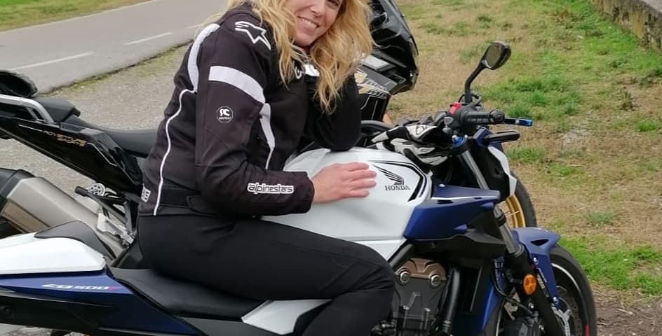 rita_ragazze_in_moto