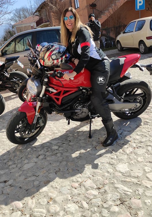 antonella_ragazze_in_moto