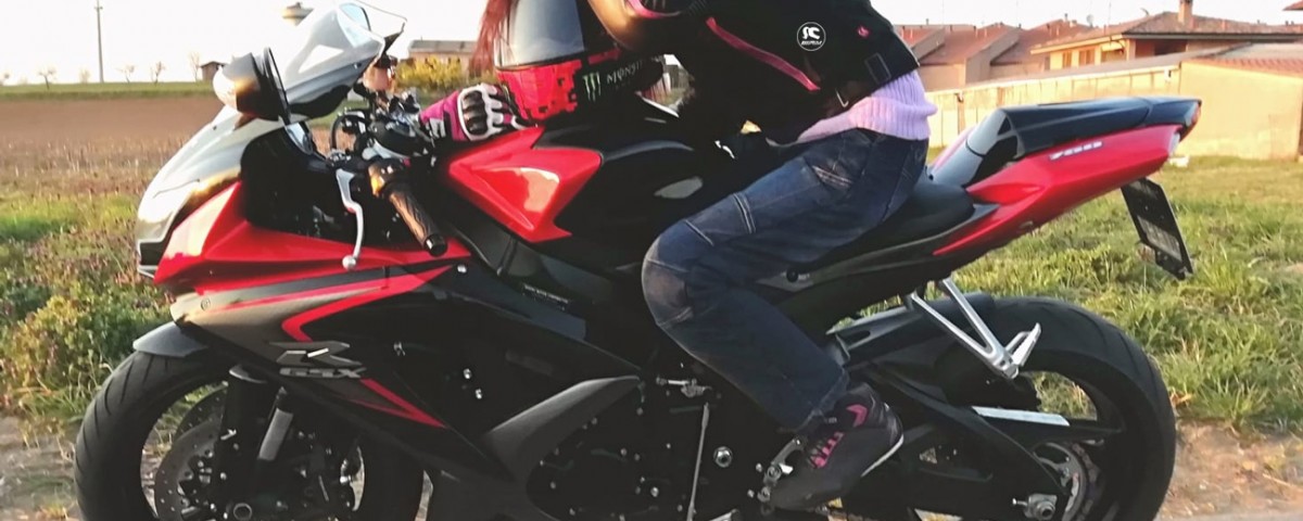 ivana_ragazze_in_moto