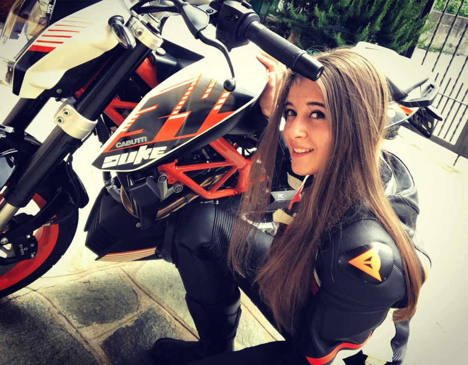 marty_ragazze_in_moto