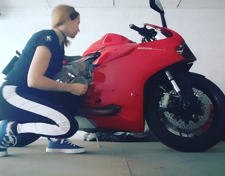 paola_ragazze_in_moto