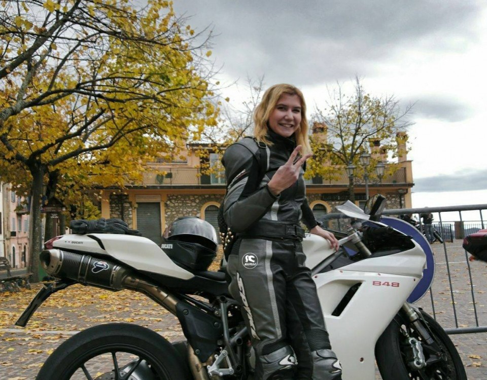 paola_ragazze_in_moto