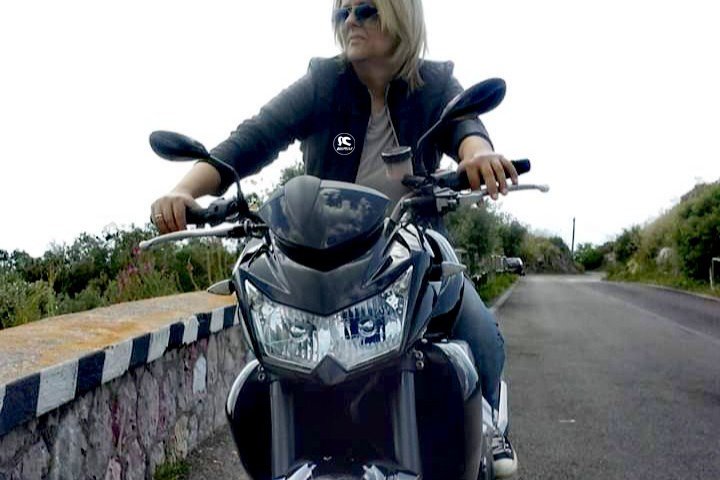 sonia_ragazze_in_moto