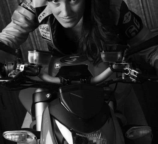 Loretta_ragazze_in_moto