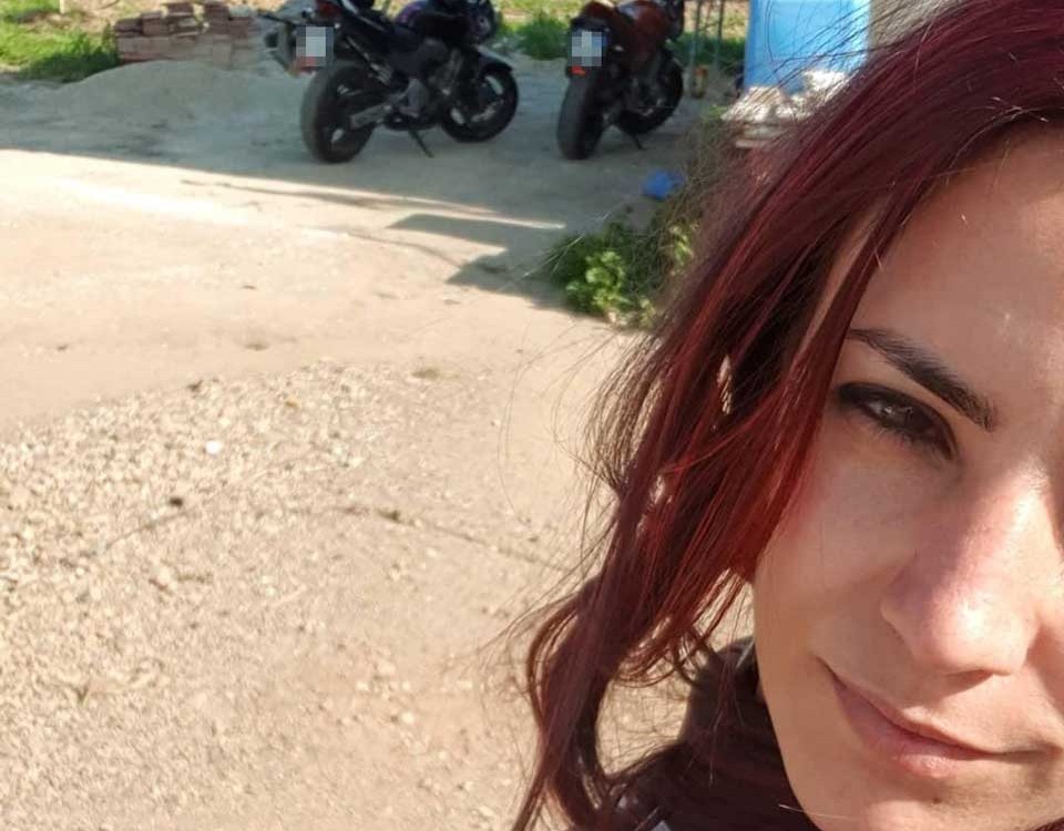 lucrezia_ragazze_in-moto