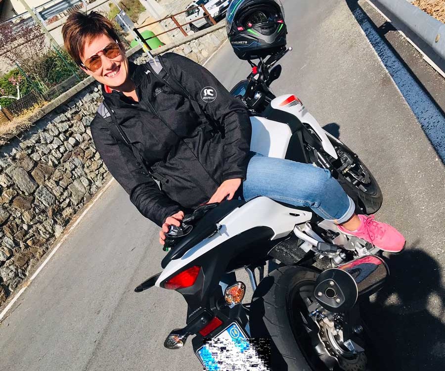 sabrina_ragazze_in_moto