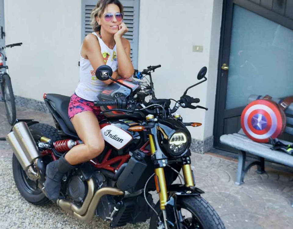 sonia_ragazze_in_moto