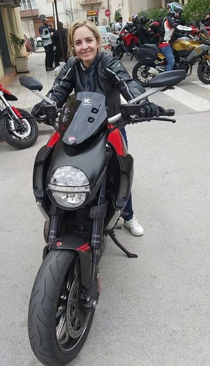 vanessa_ragazze_in_moto