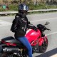 viola_ragazze_in_moto