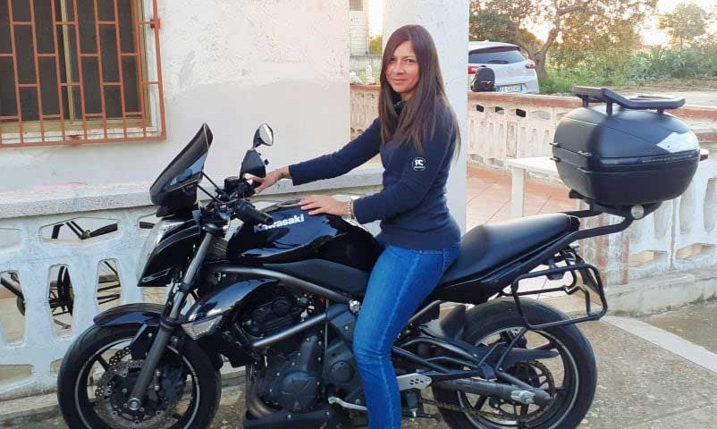 alma_ragazze_in_moto