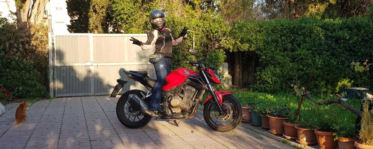 carmelina_ragazze_in_moto