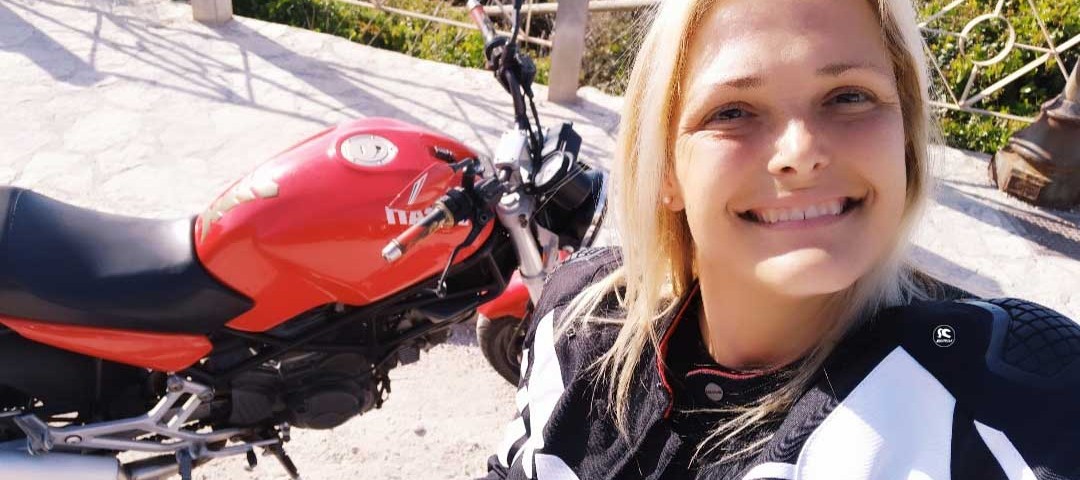 daniela_ragazze_in_moto
