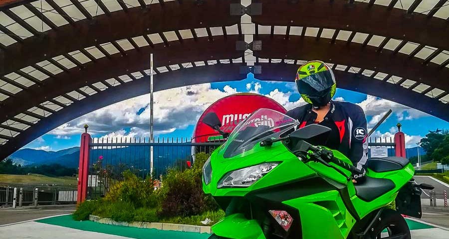 debora_ragazze_in_moto