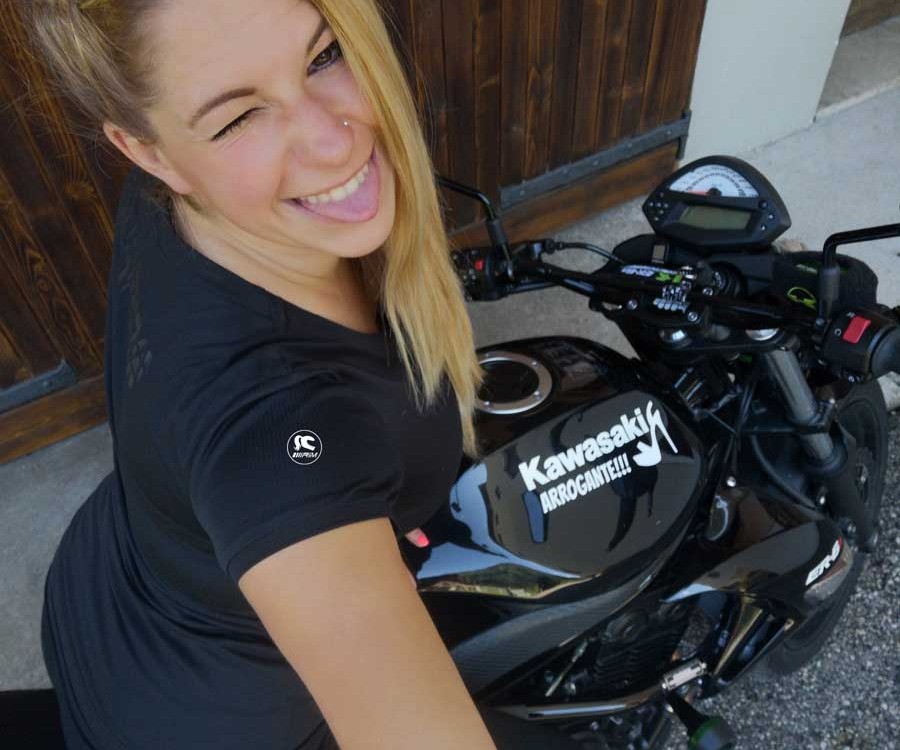 linda_ragazze_in_moto