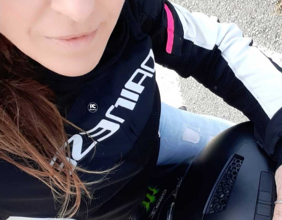 valentina_ragazze_in_moto