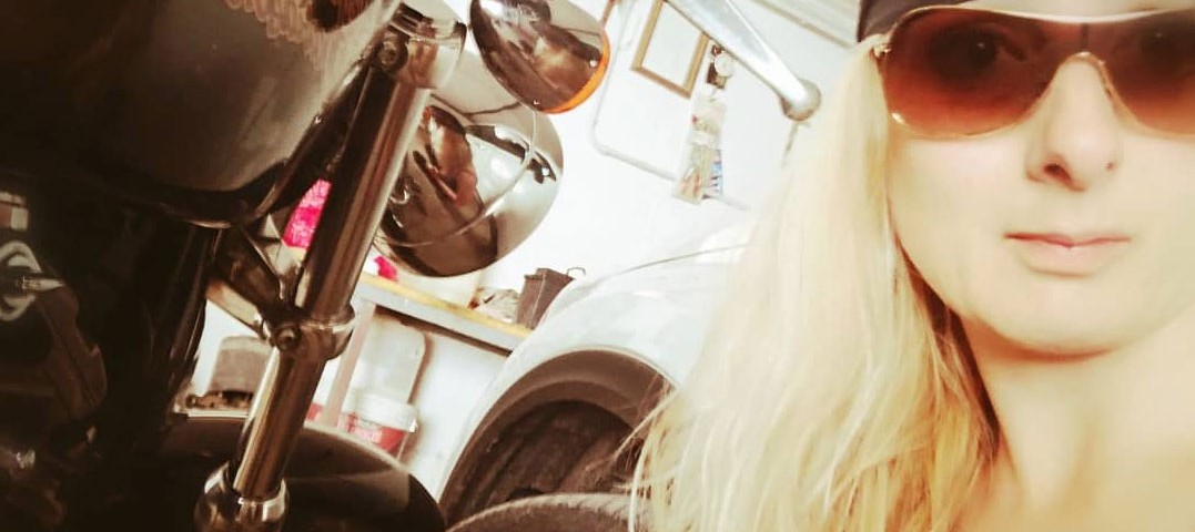 claudia_ragazze_in_moto