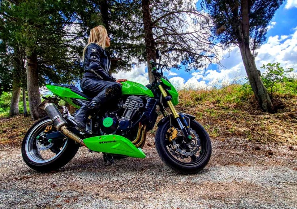 natasha_ragazze_in_moto