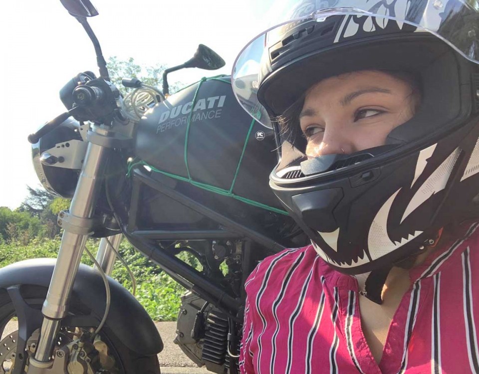 monica_ragazze_in_moto