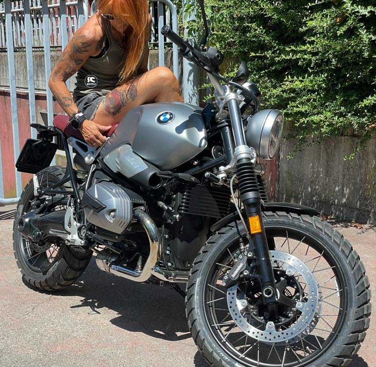 simonetta_ragazze_in_moto