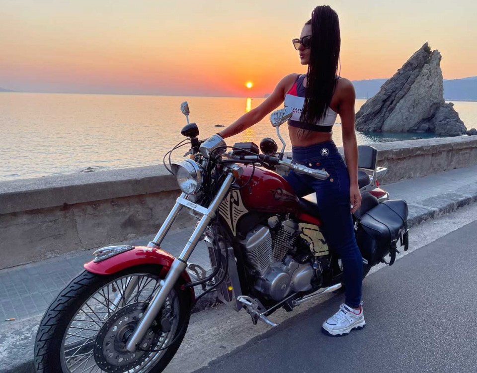 graziella_ragazze_in_moto