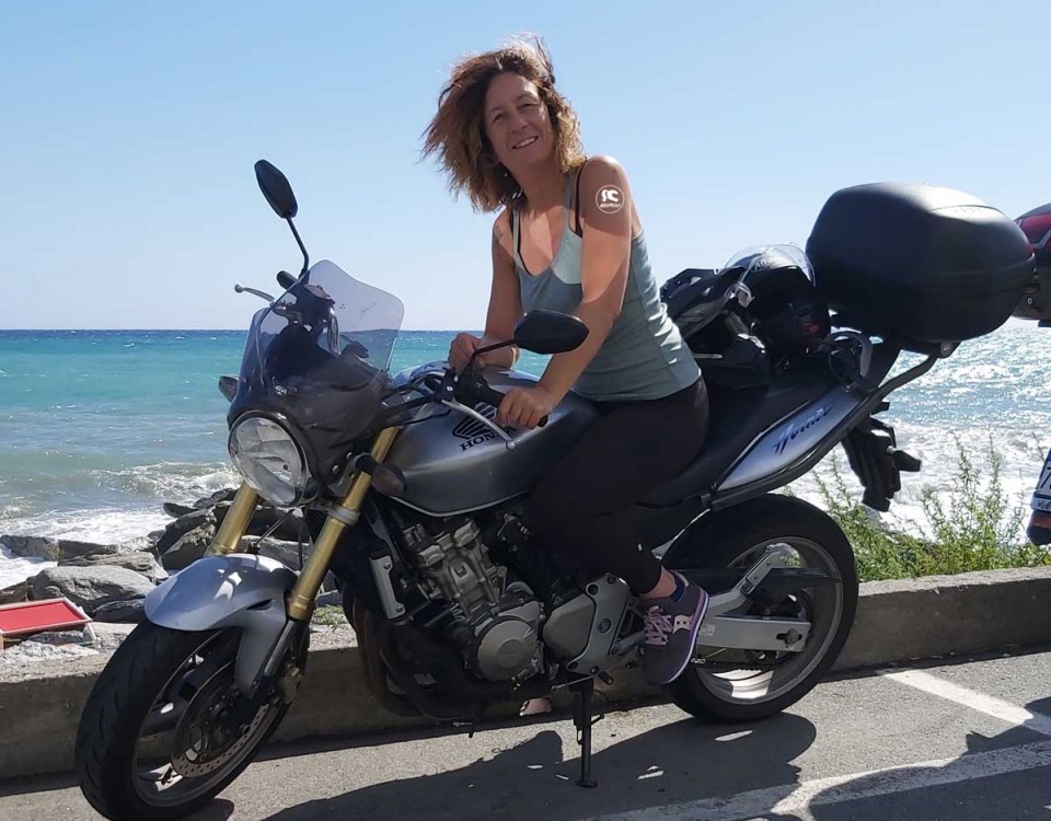 nathalie_ragazze_in_moto_mini_concorso