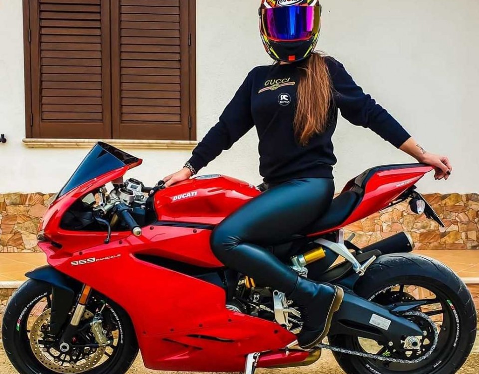 rossella_ragazze_in_moto