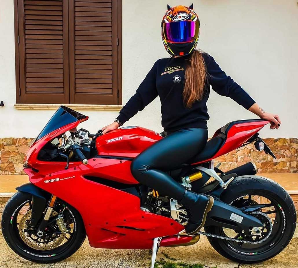 rossella_ragazze_in_moto