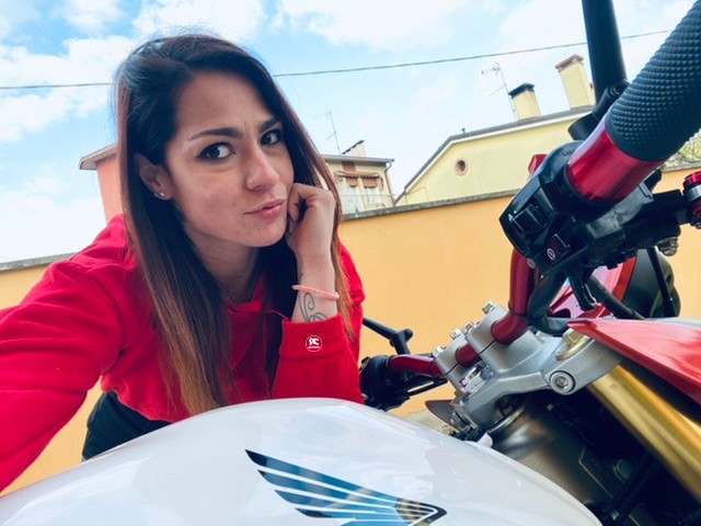 roberta_ragazze_in_moto