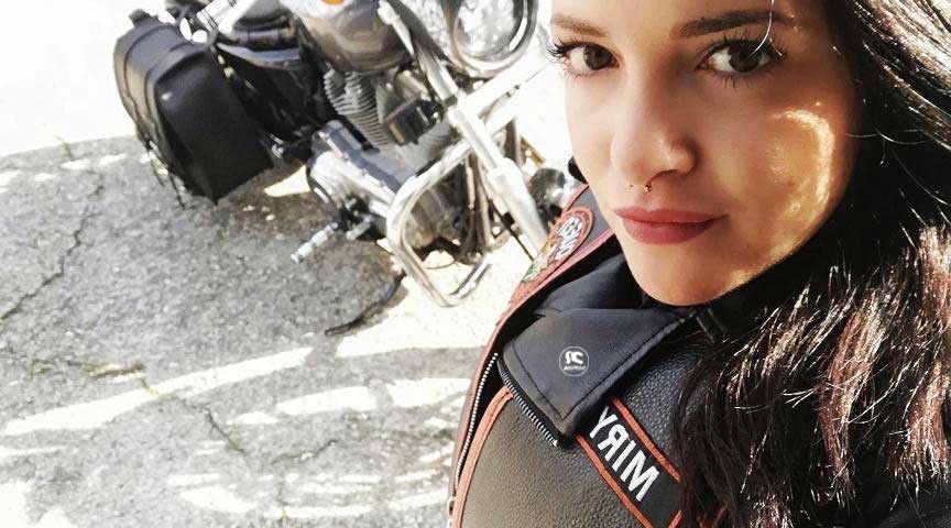 miryam_ragazze_in_moto