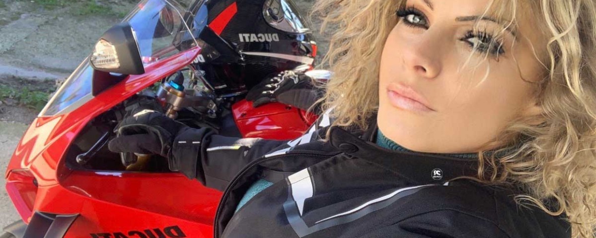 patrizia_ragazze_in_moto