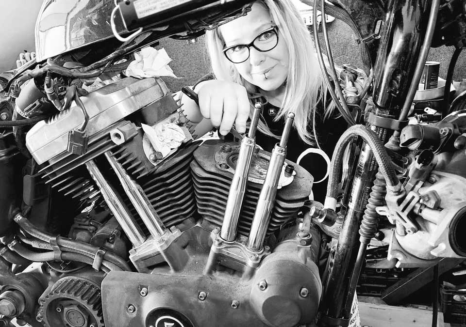 monica_ragazze_in_moto