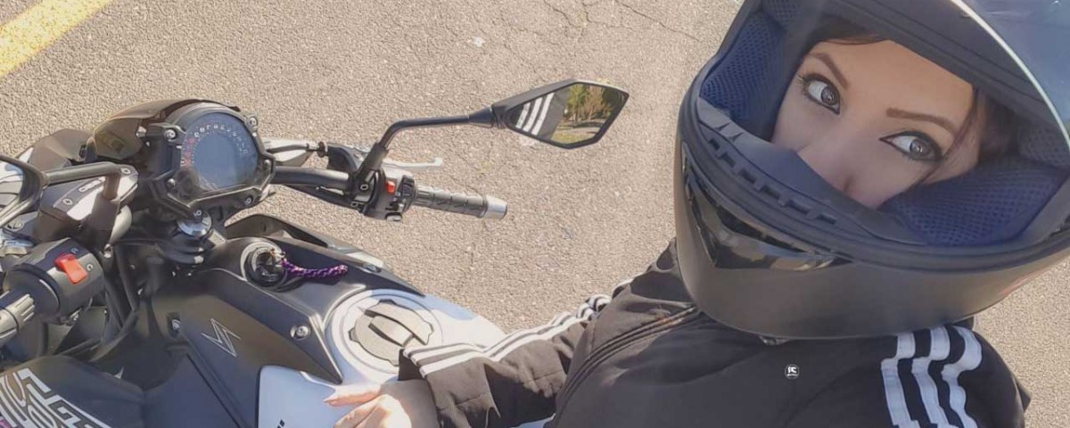 sharon_ragazze_in_moto