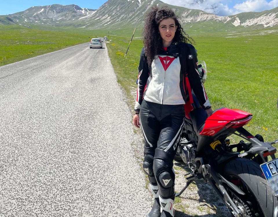 gloria_ragazze_in_moto