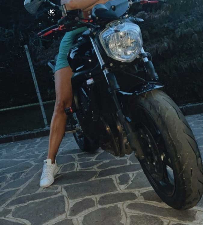 Paola_ragazze_in_moto