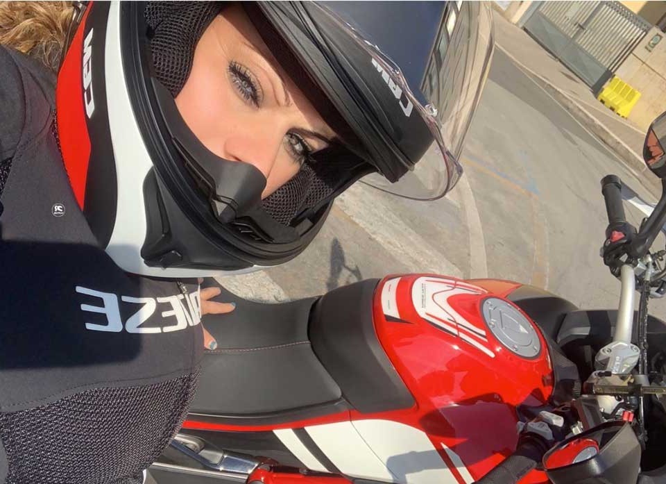 patrizia_ragazze_in_moto