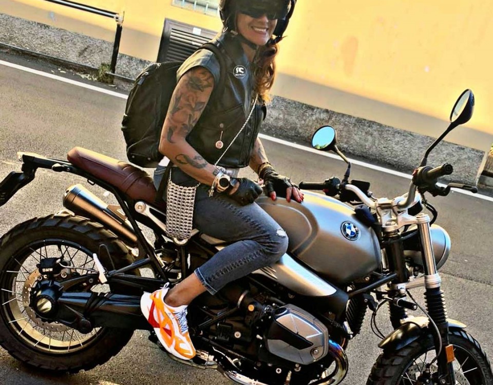 simonetta_ragazze_in_moto