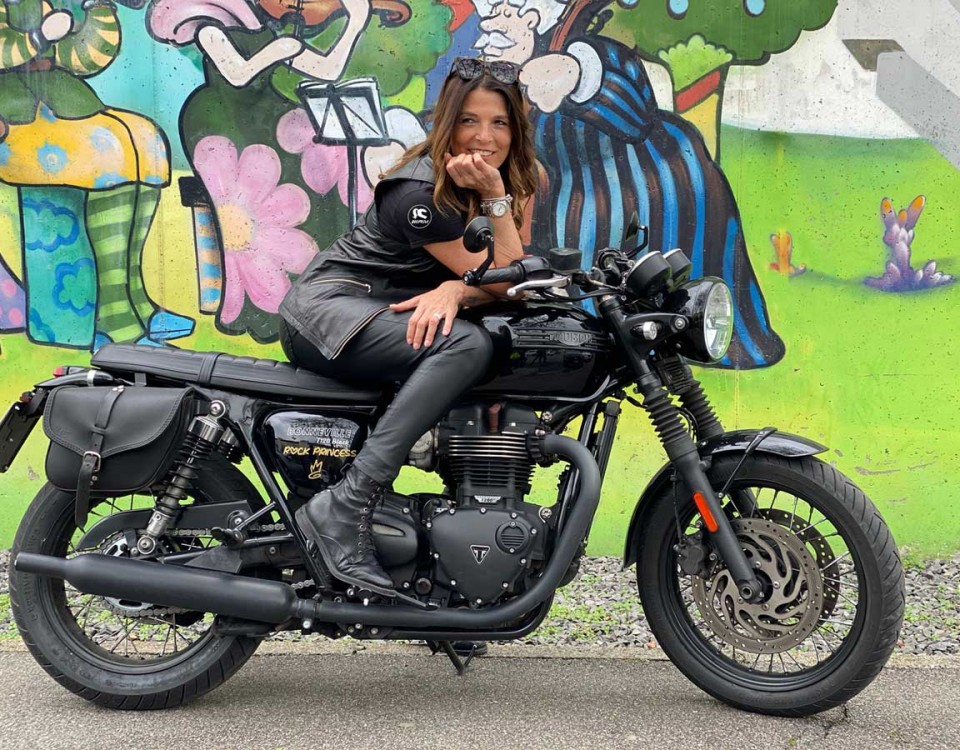 debora_ragazze_in_moto