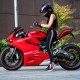 maira-ragazze_in_moto